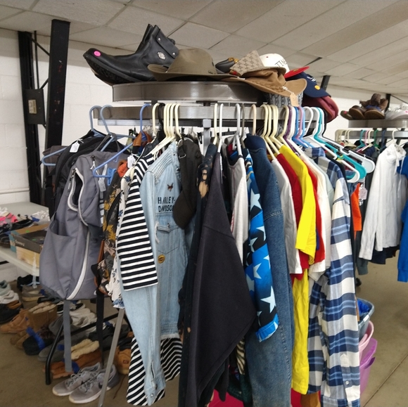 Meet your Posher, Donny V. - Picture 4 of 11